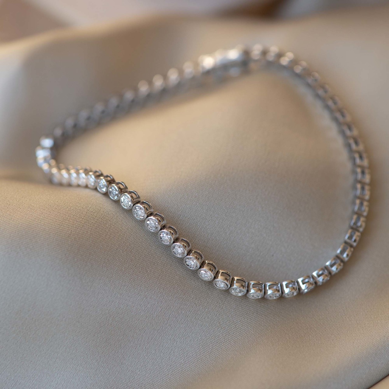Isabel Bernard De la Paix Alfie 14 karat white gold tennis bracelet with diamond 0.36 carat
