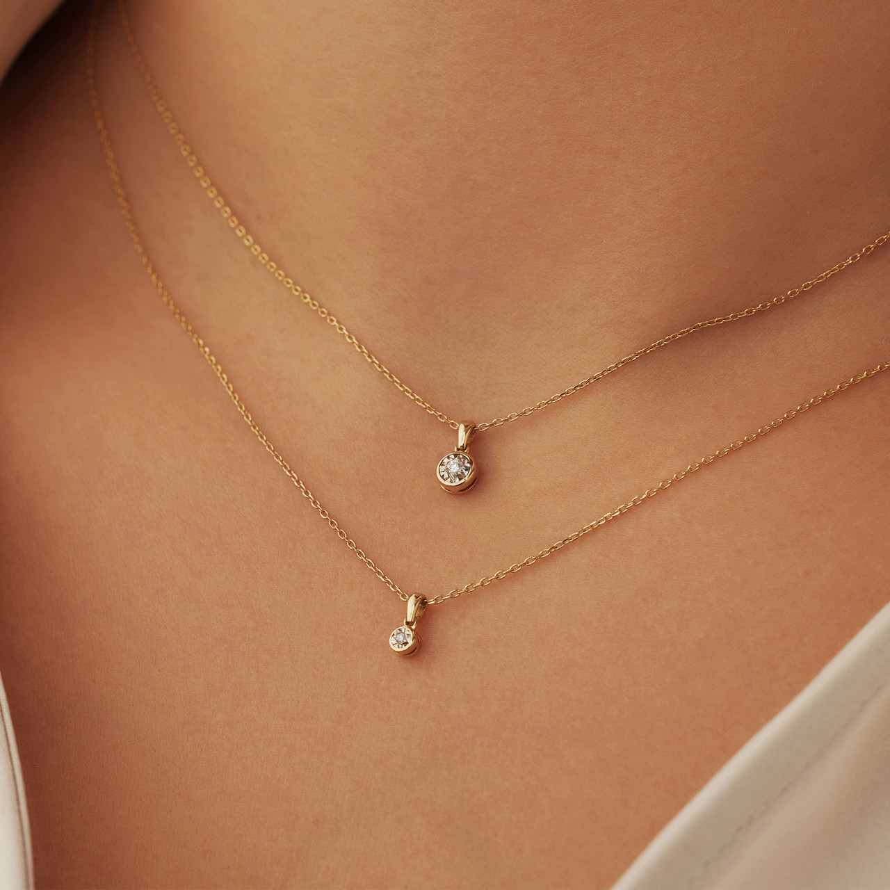 Isabel Bernard De la Paix Inaya 14 karat gold necklace with diamond 0.03 carat