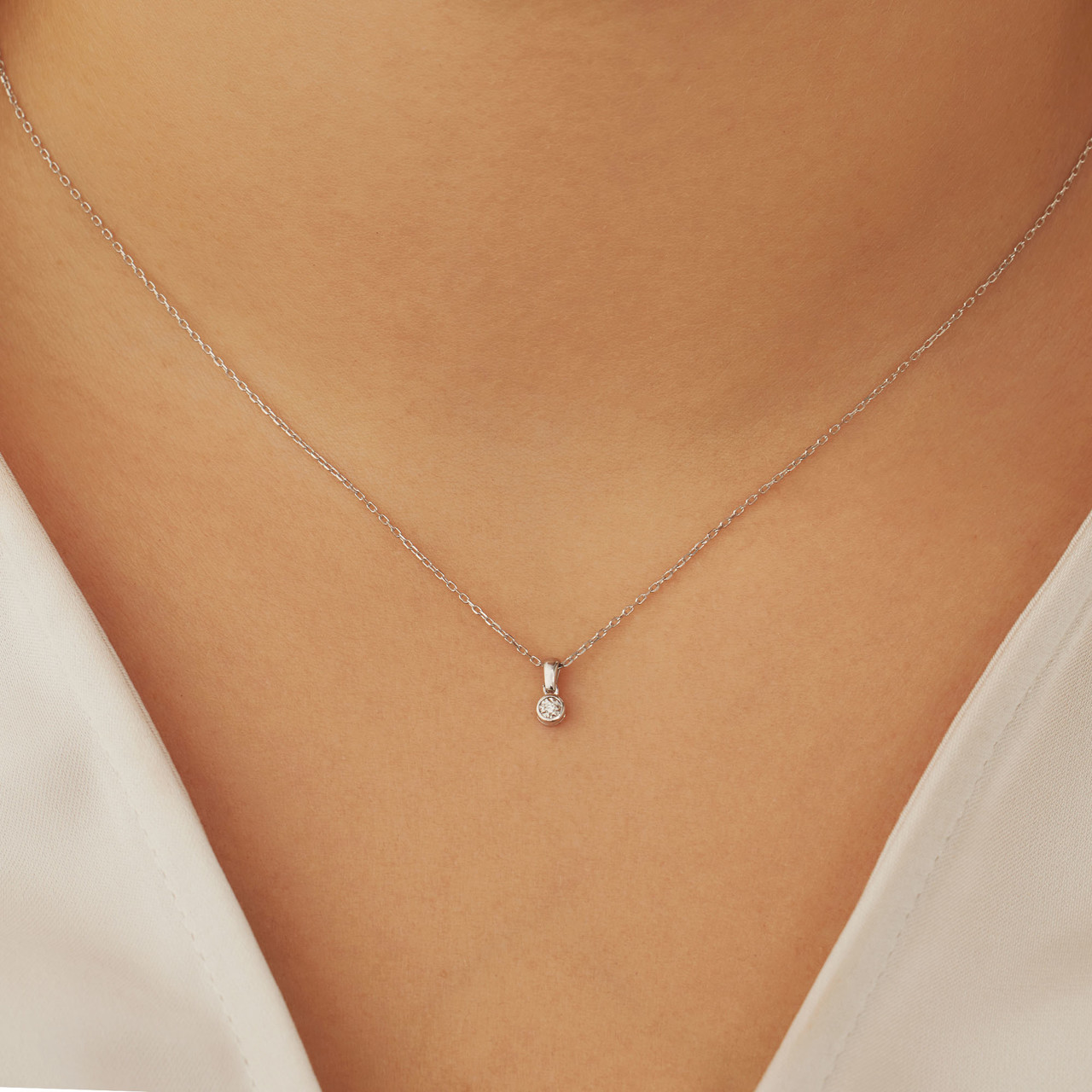 Isabel Bernard De la Paix Inaya 14 karat white gold necklace with diamond 0.01 carat