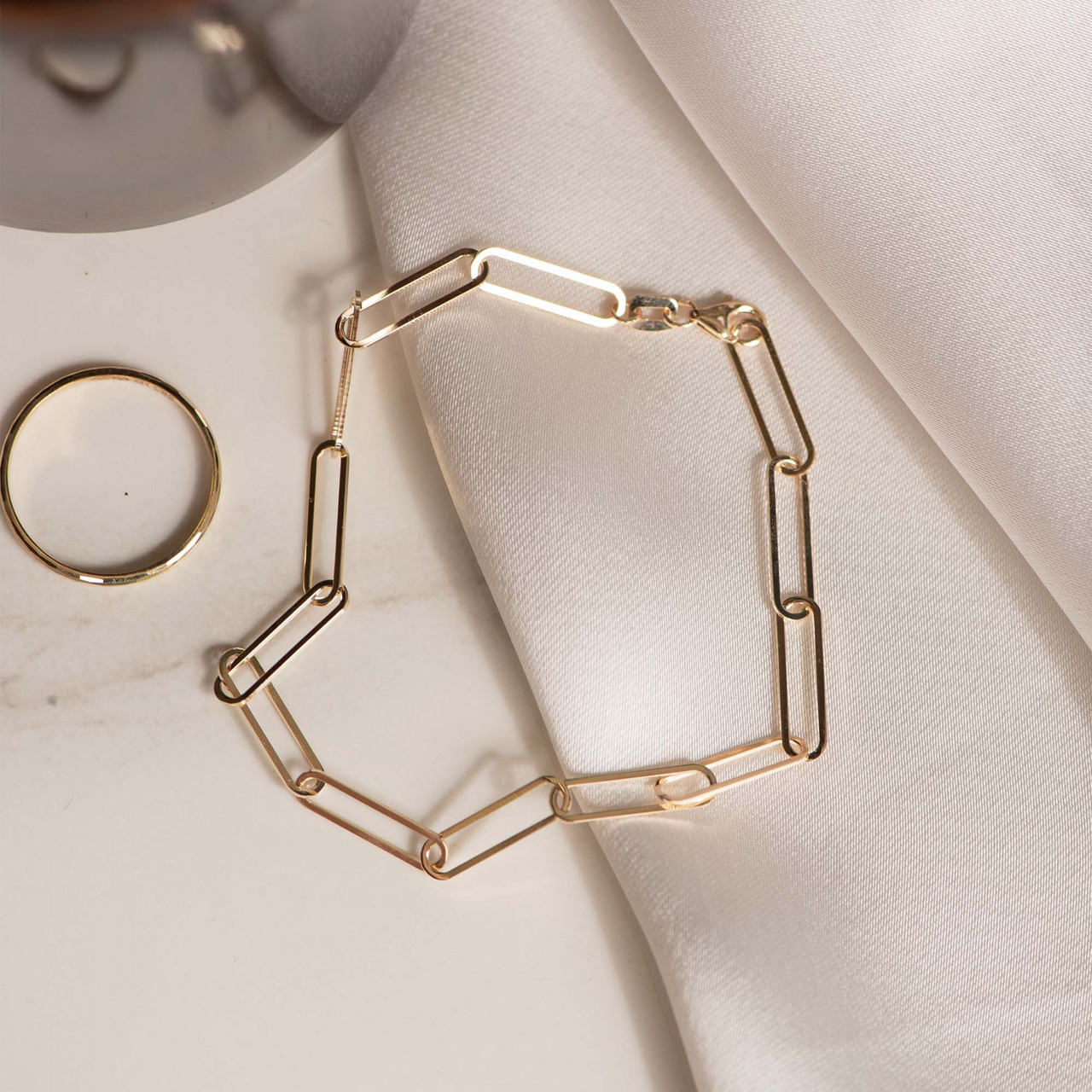 Isabel Bernard Cadeau d'Isabel 14 karat gold bracelets gift set with heart