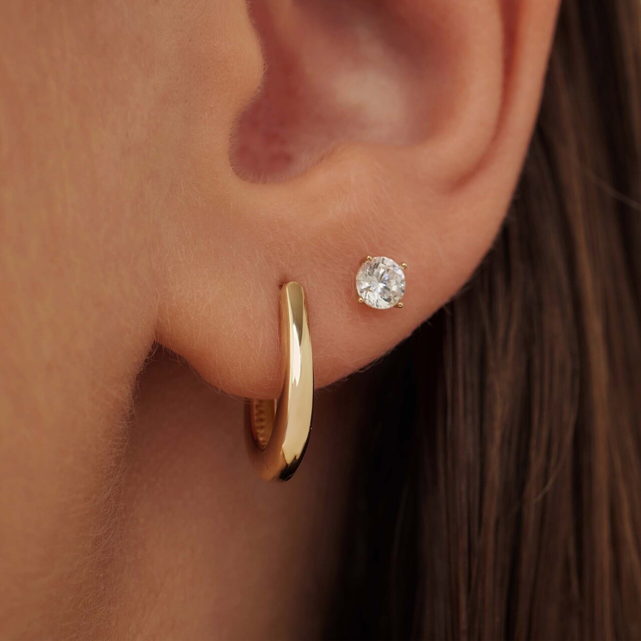 Isabel Bernard Rivoli Maryn 14 karat gold hoop earrings