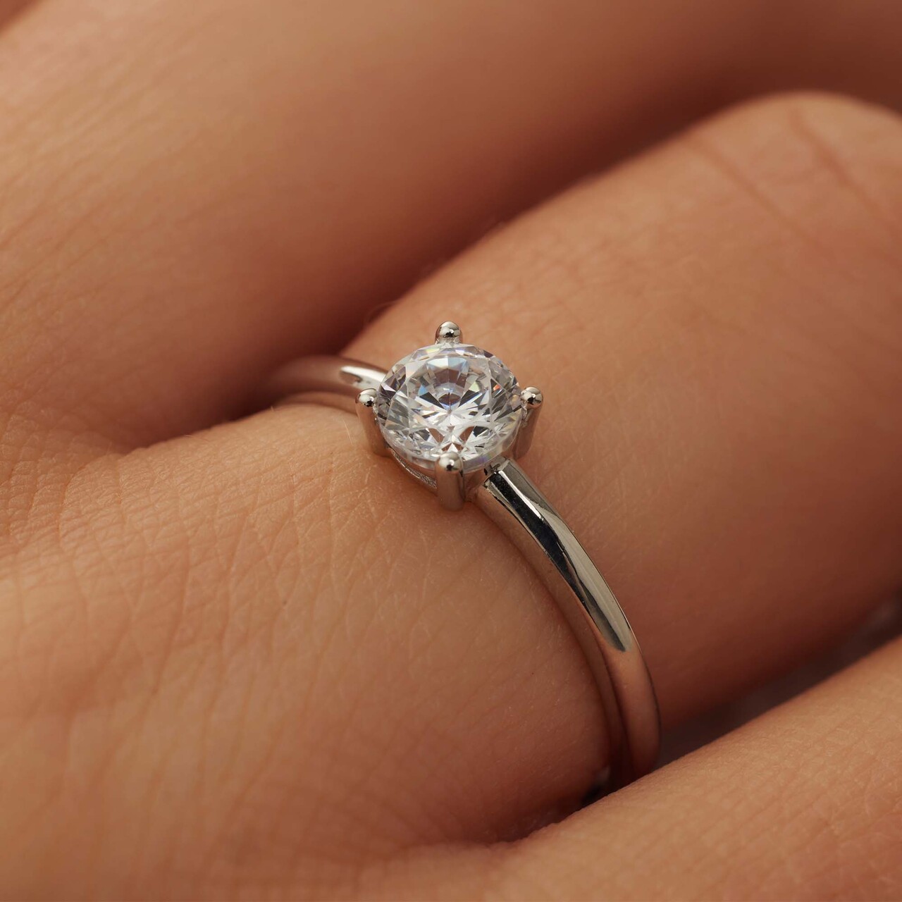 Isabel Bernard Saint Germain de Buci 14 karat white gold ring with zirconia stone