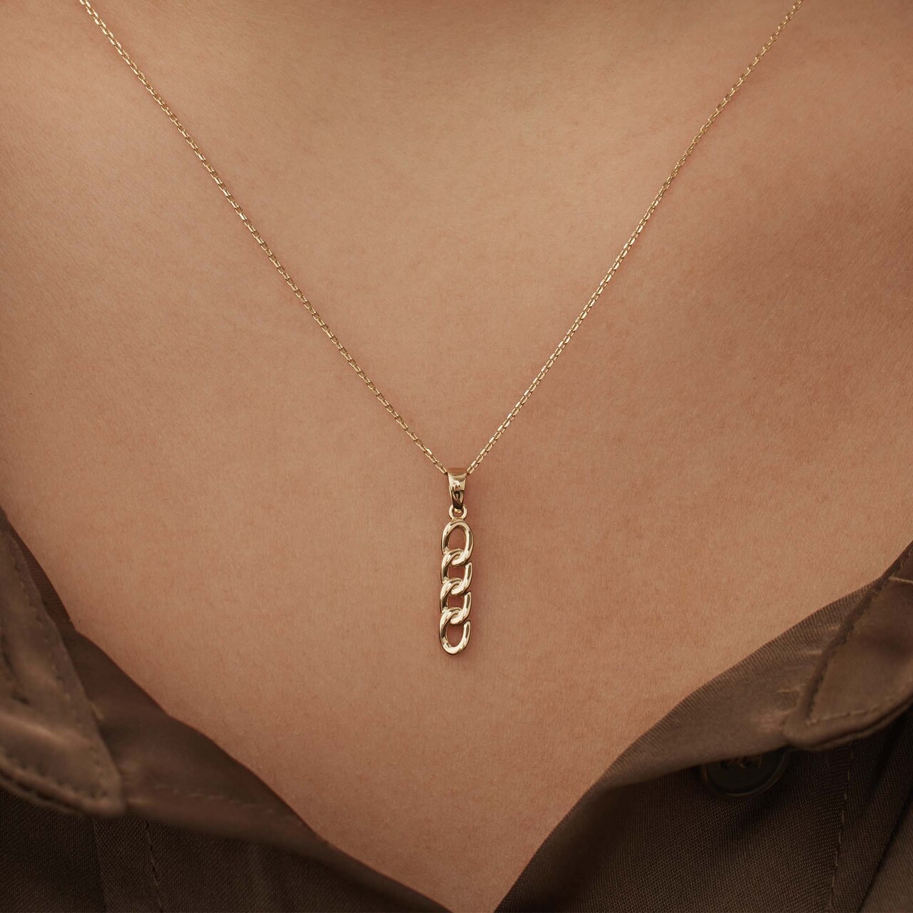 Isabel Bernard Le Marais Règine 14 karat gold necklace with chains