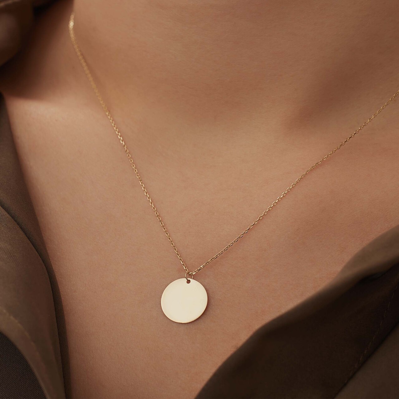 Isabel Bernard Le Marais Jeanne 14 karat gold necklace with coin