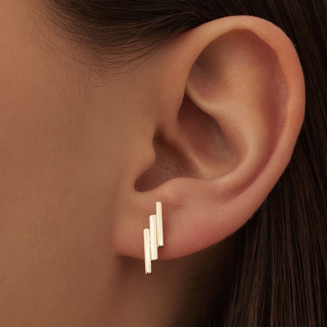 Isabel Bernard Le Marais Rosalie 14 karat gold ear studs with 3 rods