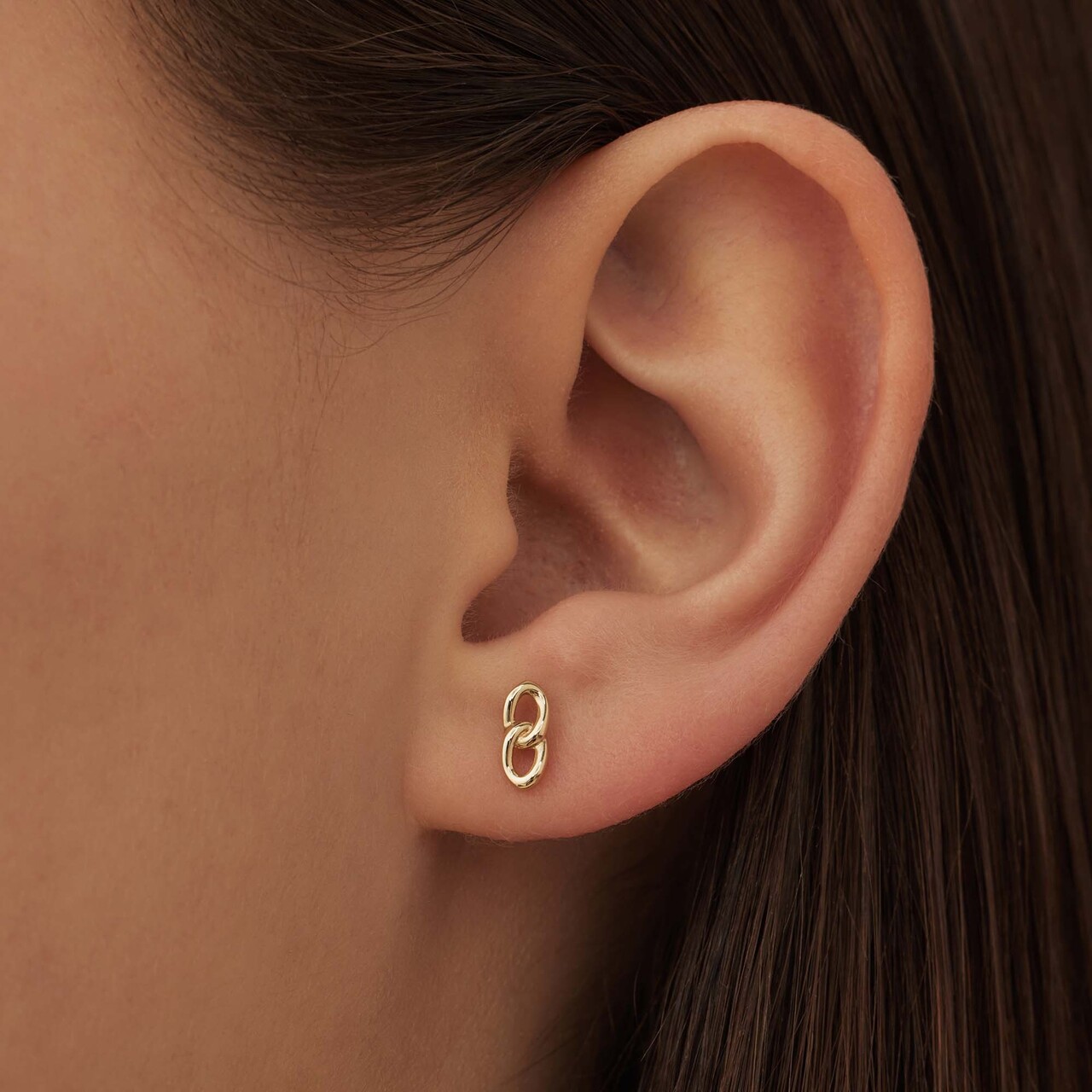 Isabel Bernard Le Marais Règine 14 karat gold ear studs with chains