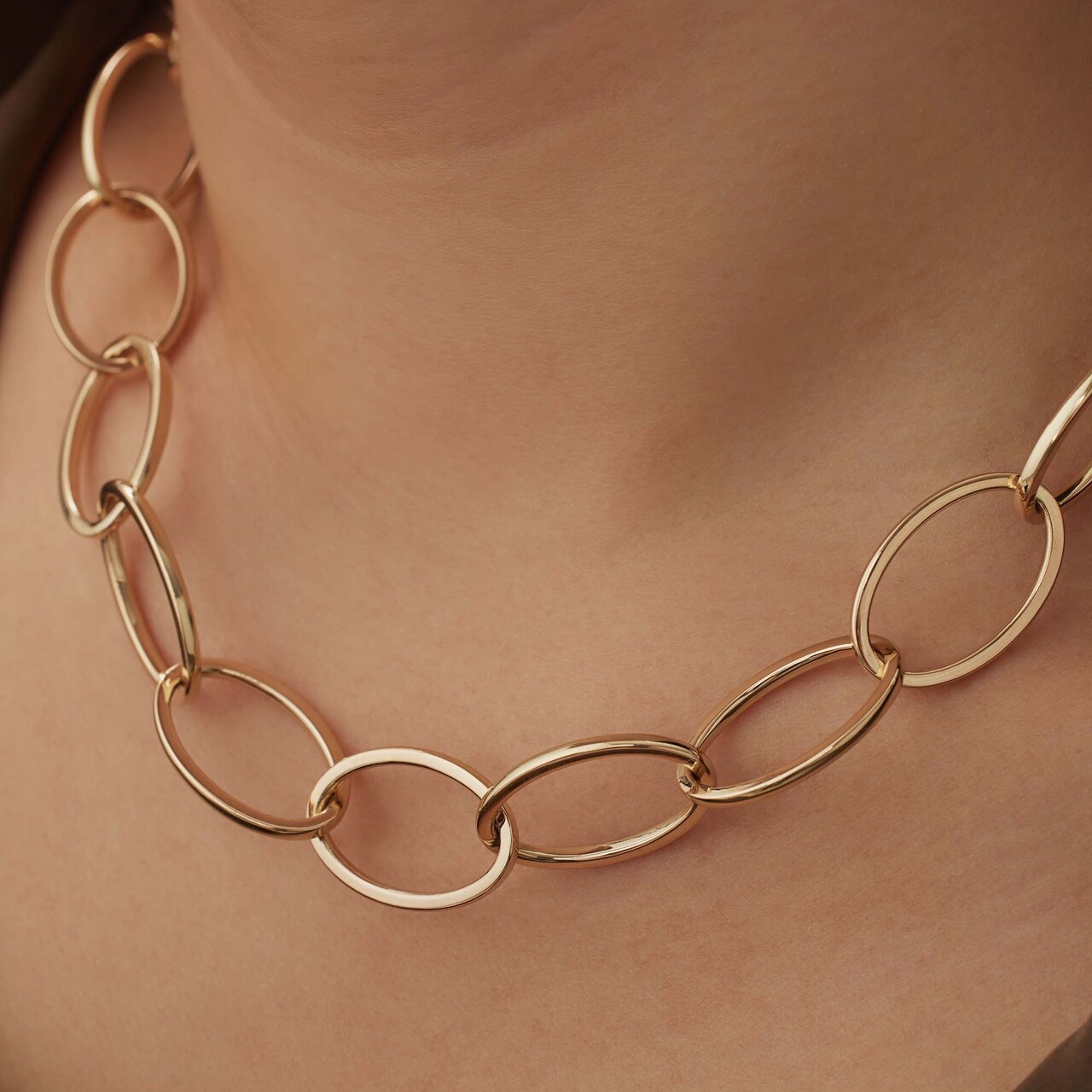 Isabel Bernard Aidee Annette 14 karat gold link necklace