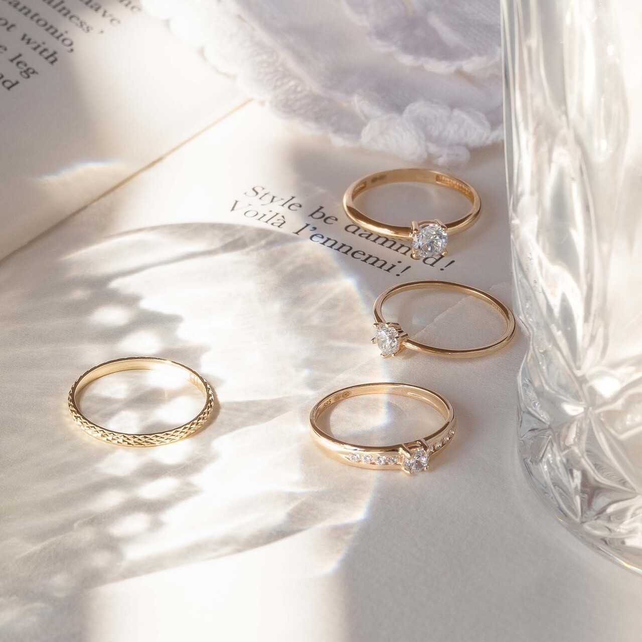 Isabel Bernard Le Marais Abelle 14 karat gold ring with zirconia stone