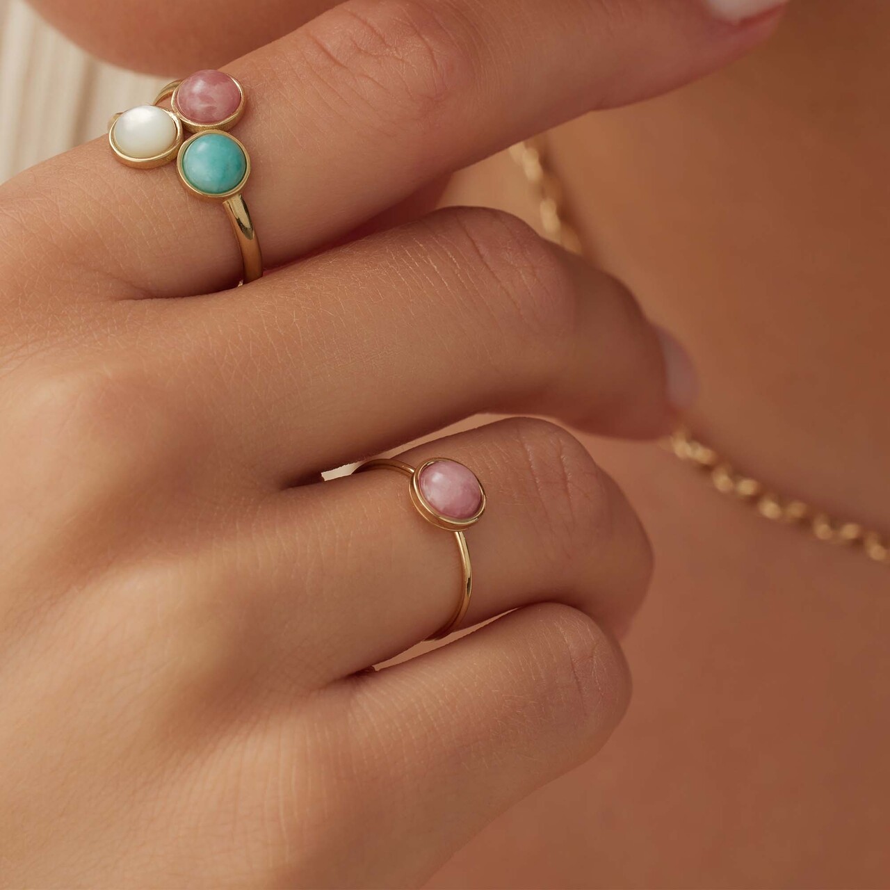 Isabel Bernard Belleville Adora 14 karat gold ring with rose quartz gemstone