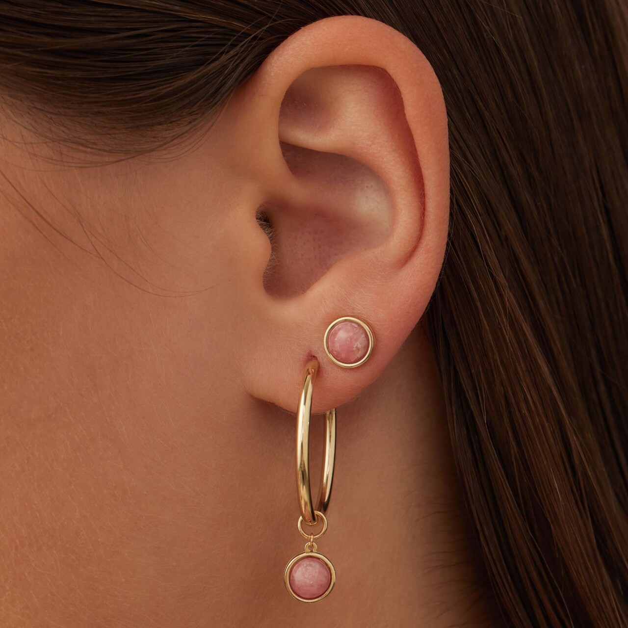 Isabel Bernard Belleville Adora 14 karat gold ear studs with rose quartz gemstone
