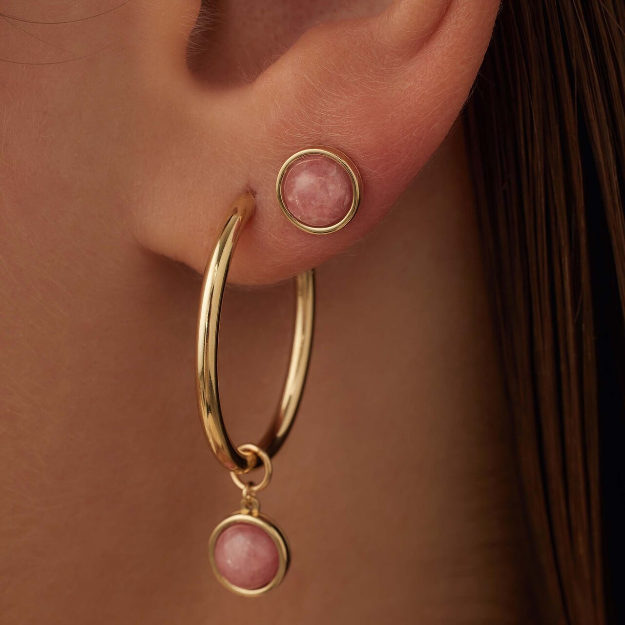 Isabel Bernard Belleville Adora 14 karat gold ear studs with rose quartz gemstone