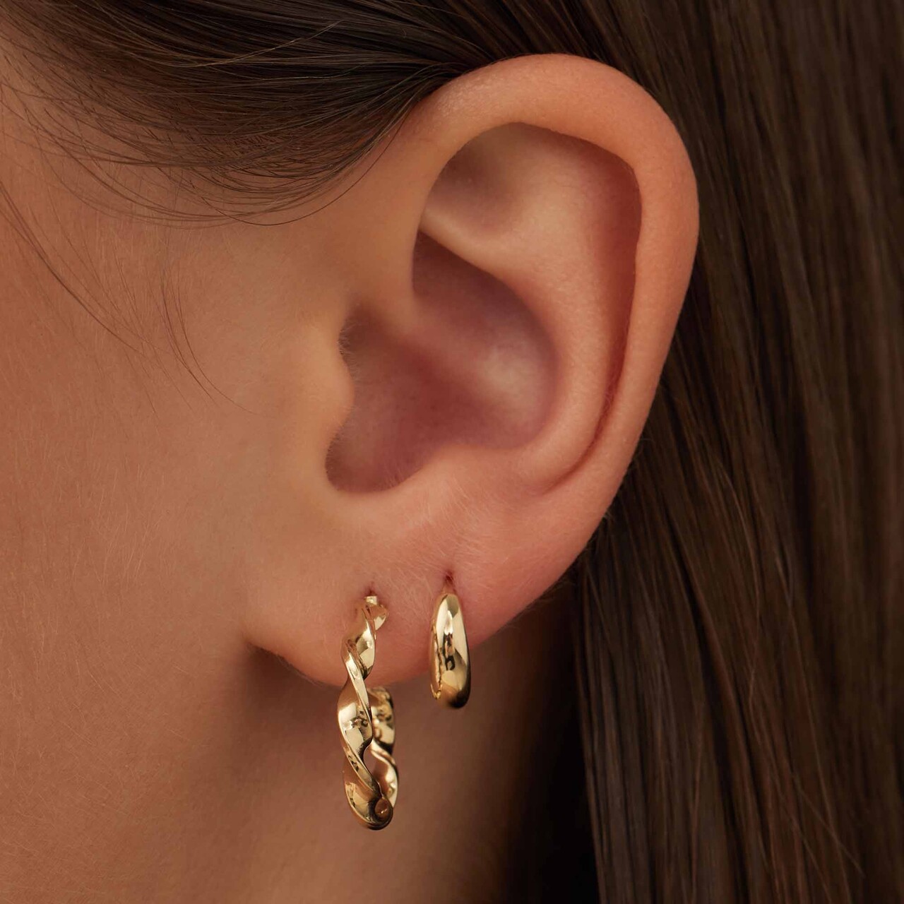 Isabel Bernard Rivoli Odette 14 karat gold hoop earrings with twist