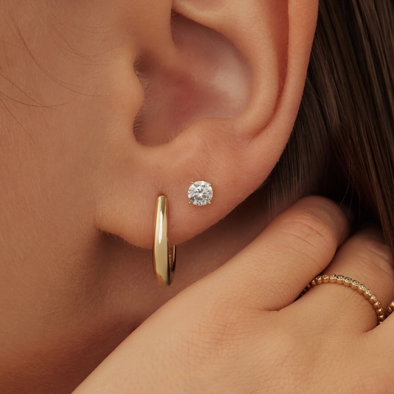 Carissima Orecchini Mini Creoli Con Motivo Da Donna In Oro - Foto 3