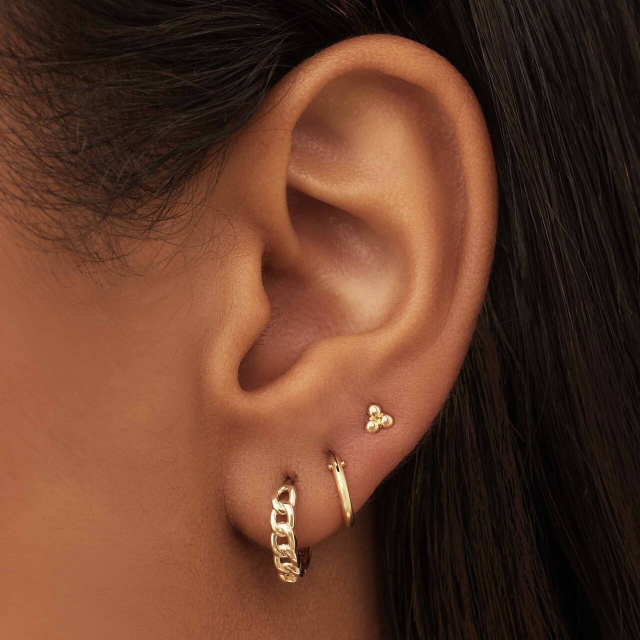 Isabel Bernard Le Marais Règine 14 karat gold hoop earrings with chains