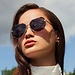 Isabel Bernard La Villette Roxanne goldfarbene Aviator Sonnenbrille mit schwarzen Gläsern