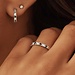 Isabel Bernard De la Paix Feline 585er Weißgold Ring mit schwarzen und weißen Diamanten 0.27 Karat