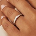 Isabel Bernard De la Paix Madeline 14 karat hvidguld ring med diamant 0.20 karat