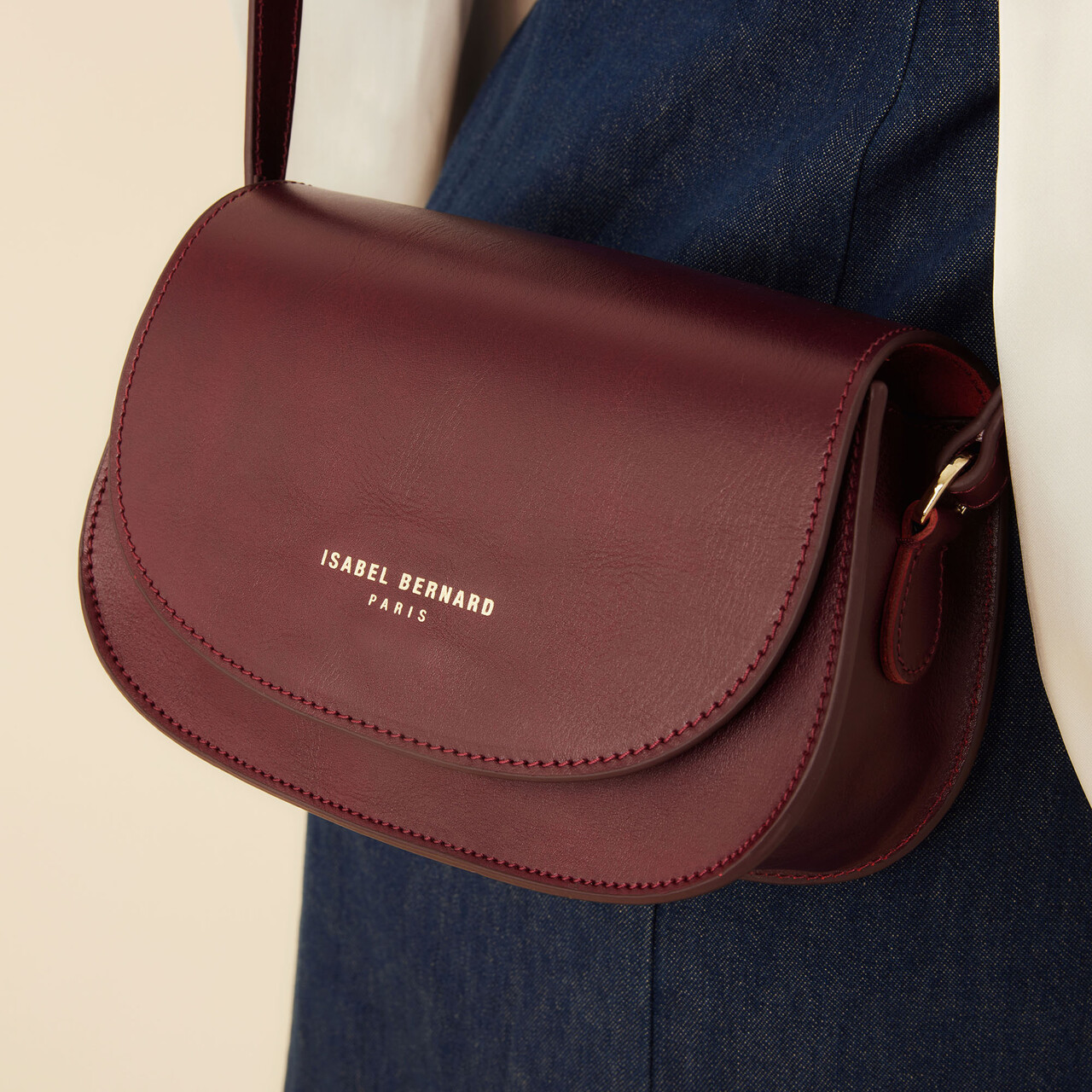 Isabel Bernard Montmartre Manon bordeaux red vegetable tanned leather crossbody bag