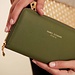 Isabel Bernard Honoré Léa green calfskin leather zipper wallet