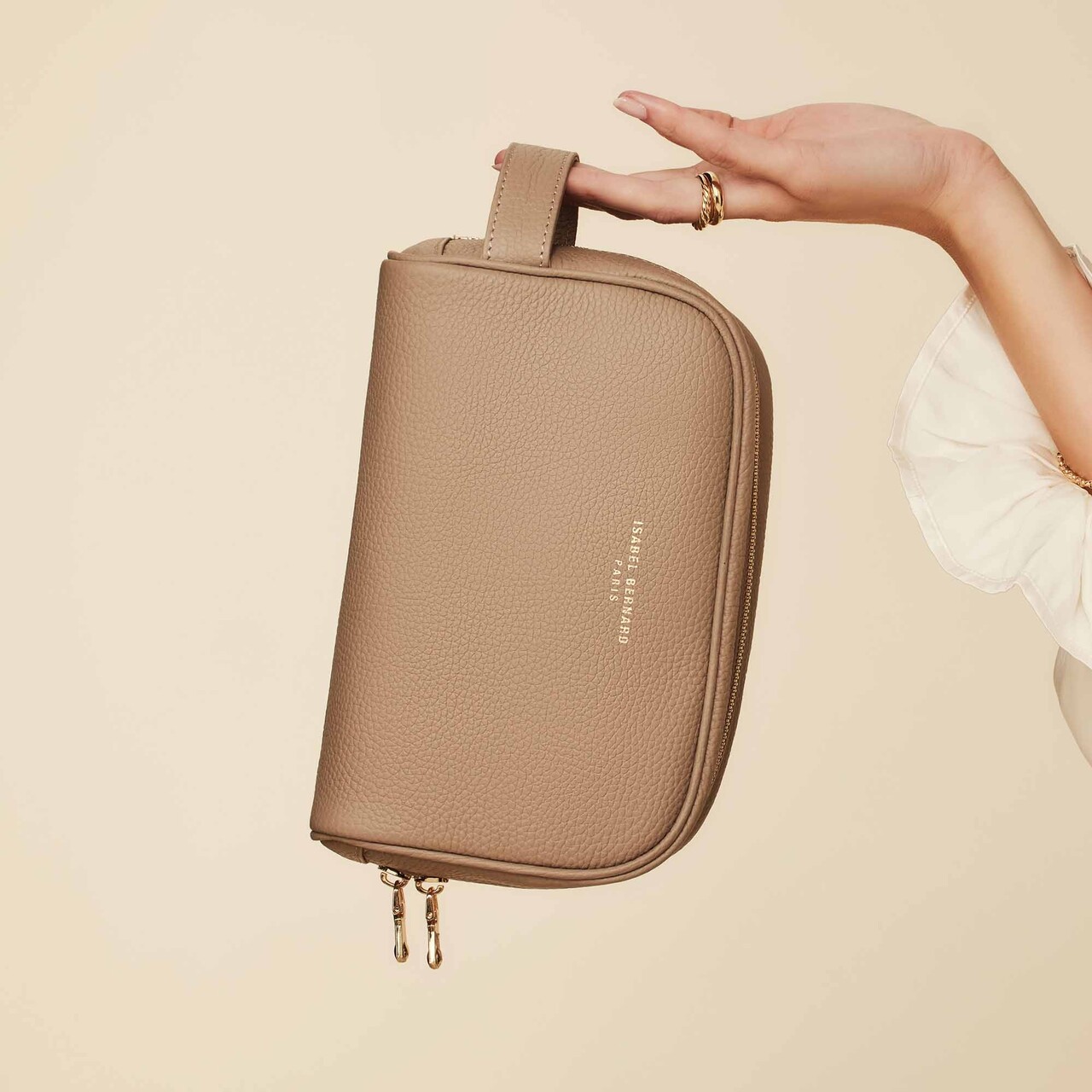 Isabel Bernard Honoré Blaize taupe calfskin leather toiletry bag