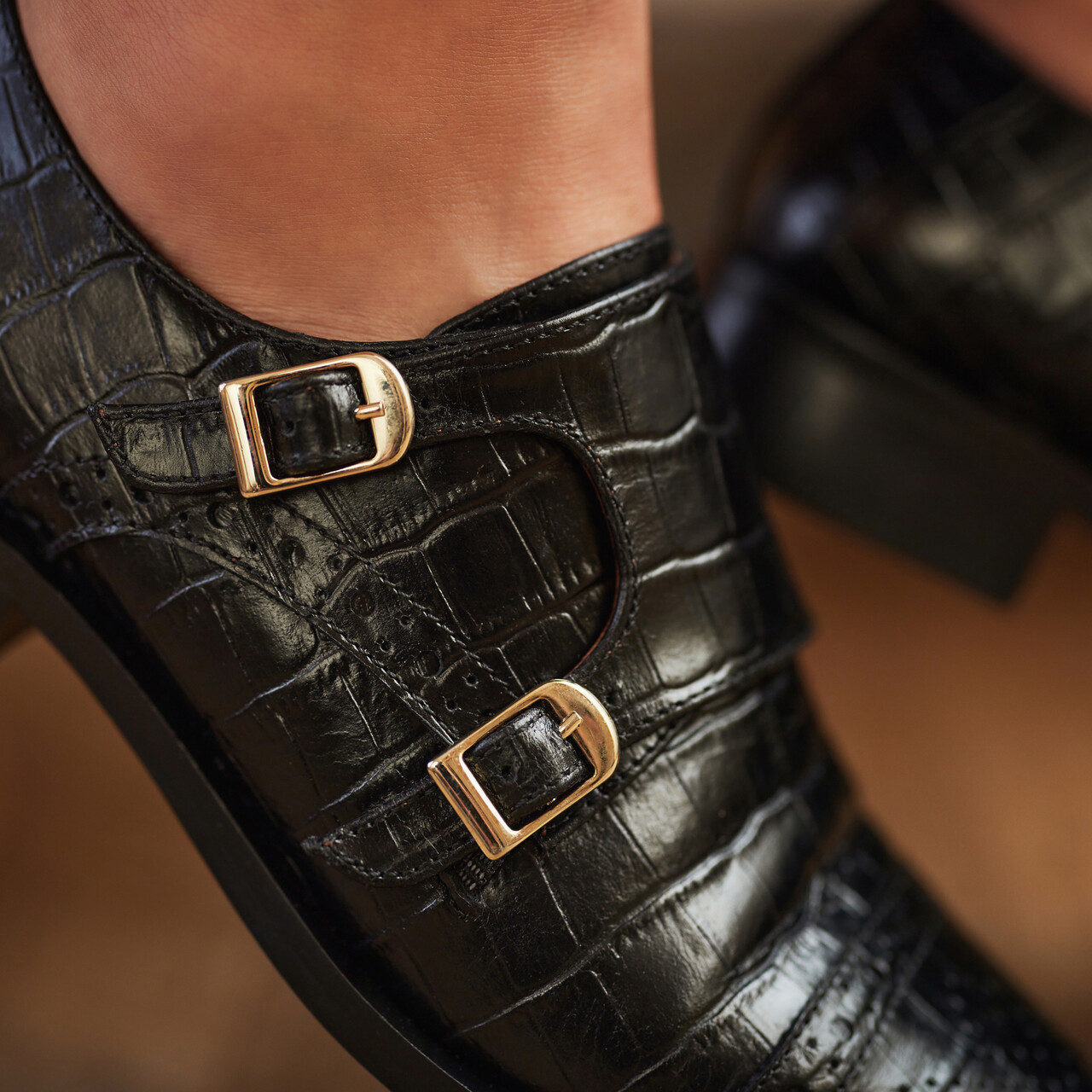 Isabel Bernard Vendôme Sophie croco black calfskin leather double monk shoes