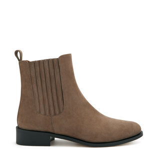 Isabel Bernard Vendôme Chey taupe suede chelsea boots