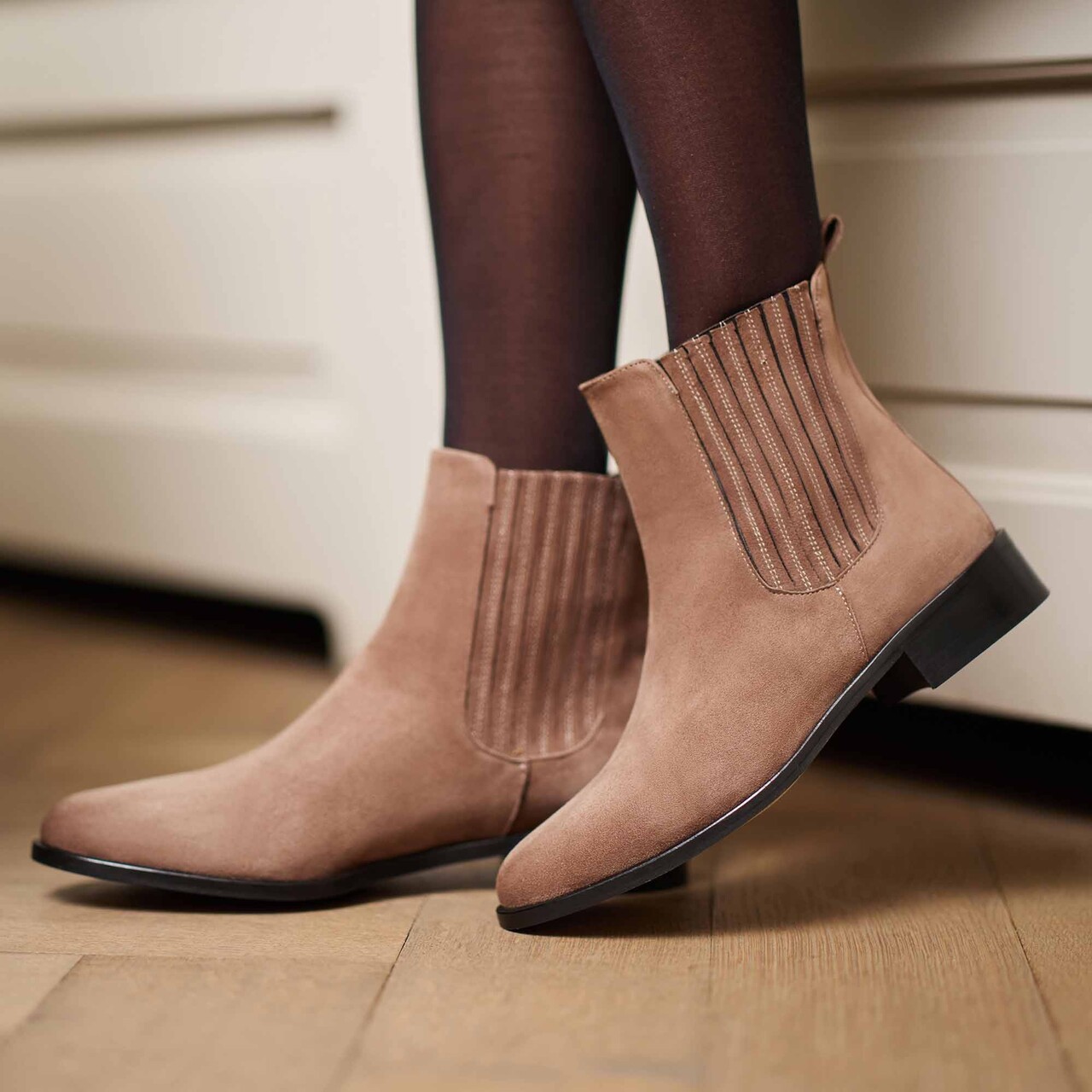 Boots taupe daim hotsell