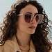 Isabel Bernard La Villette Raison sanftes Rosa quadratische Sonnenbrille mit rosa Gläsern