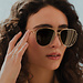 Isabel Bernard La Villette Remi óculos de sol aviador de cor dourada com lentes verdes