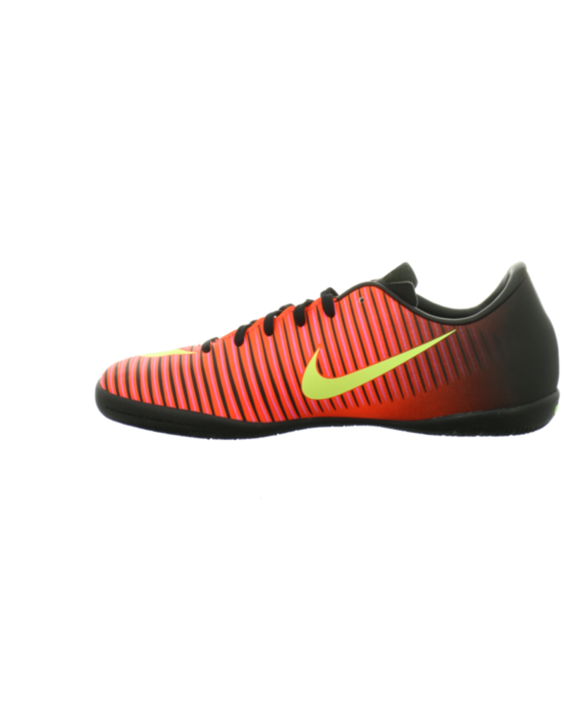 NIKE  Mercurial Victory VI IC