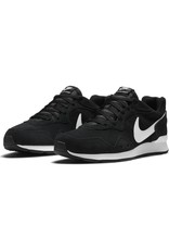 NIKE Venture Runnter Suede