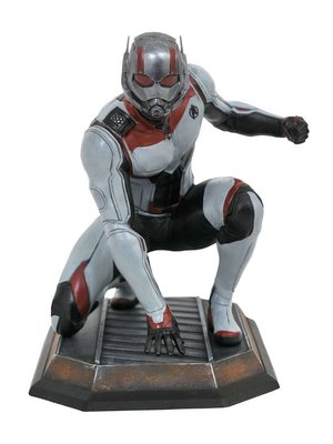 Diamond Select Toys Marvel Gallery Avengers Endgame Quantum Ralm Ant-Man PVC Statue