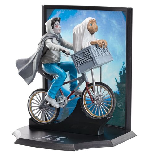 The Noble Collection E.T. The Extra Terrestrial E.T and Elliot Diorama Noble Collection