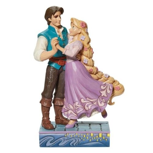 Disney Traditions Disney Traditions Rapunzel & Flynn Rider Love Figurine