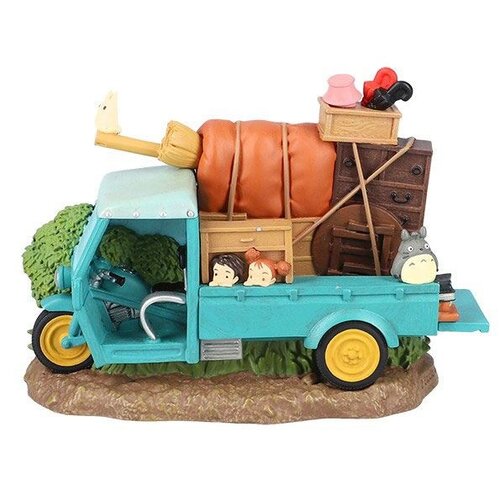 Semic My Neighbor Totoro Three Wheeler Diorama & Calendar 16cm