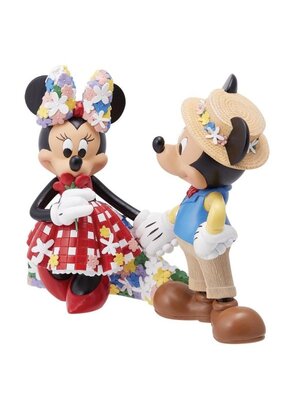 Disney Showcase Collection Mickey &