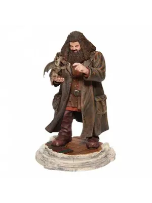Wizarding World Of Harry Potter Harry Potter Hagrid and Norberta Figure 25cm
