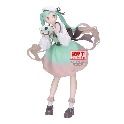 Banpresto Hatsune Miku Camera Figure Holliday Memories 20cm