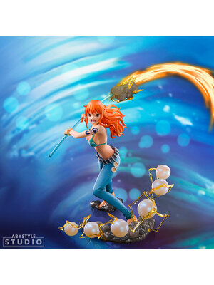 One Piece Nami Figure