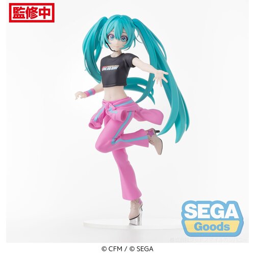 Sega Goods Hatsune Miku Berry Costume Figure Desktop x Decore 17cm