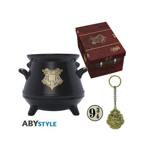 Abystyle Harry Potter premium Gift Box 3D Mug Keychain + Pin Hogwarts Suitcase