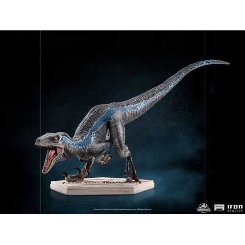 Iron Studios Jurassic World Fallen Kingdom Art Figure Blue 1/10