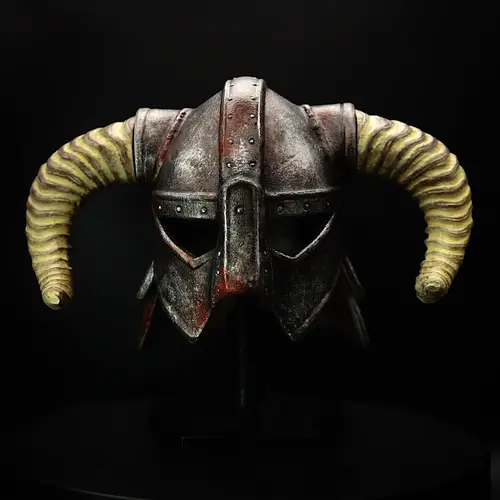 Fanattik The Elder Scrolls Skyrim Last Dragonborn Helmet Replica Limited Edition