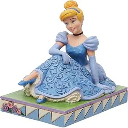 Enesco Disney Traditions Cinderella Compassionate and Carefree Figure