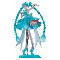 Hatsune Miku Emerald Gem 28cm Figure Clearluxe