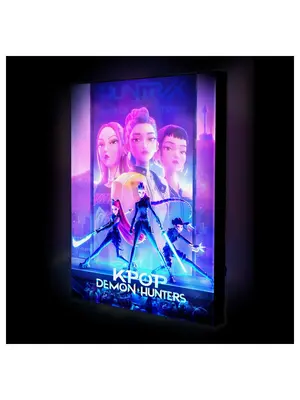 Pyramid Demon Hunters Light Canvas 40x30cm