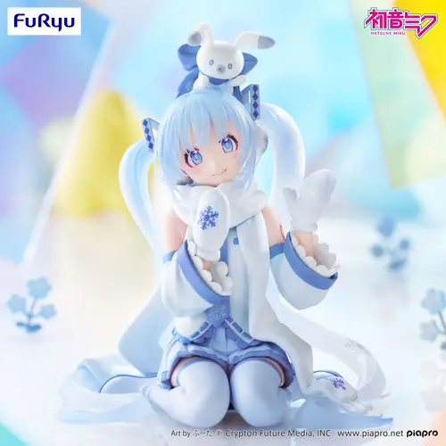 Furyu Hatsune Miku Snow Miku 'Sky Town' Statue Noodle Stopper 15cm