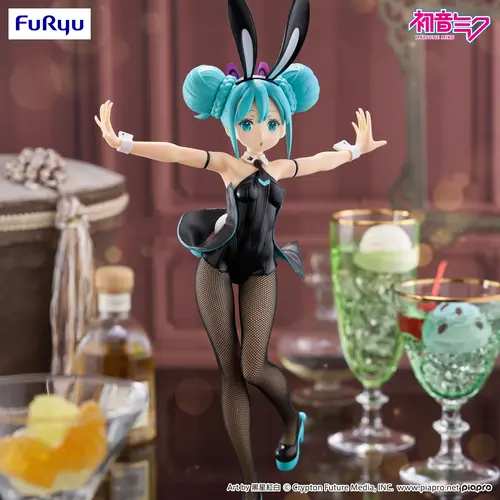 Furyu Hatsune Miku Statue Bicute Bunnies 31cm