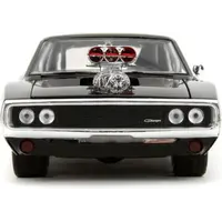 Fast & Furious 1970 Dodge Charger + Figure 1:24 Die Cast Car
