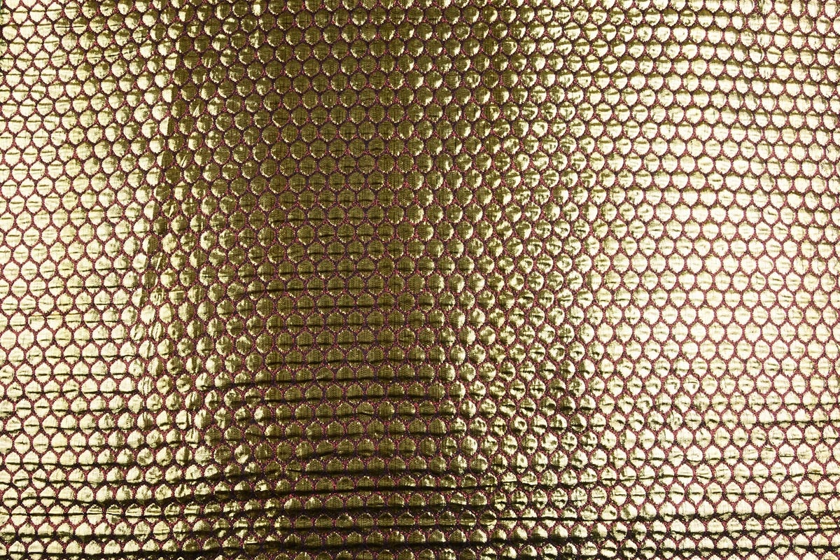 Brocade Large Dot Dark Red Gold